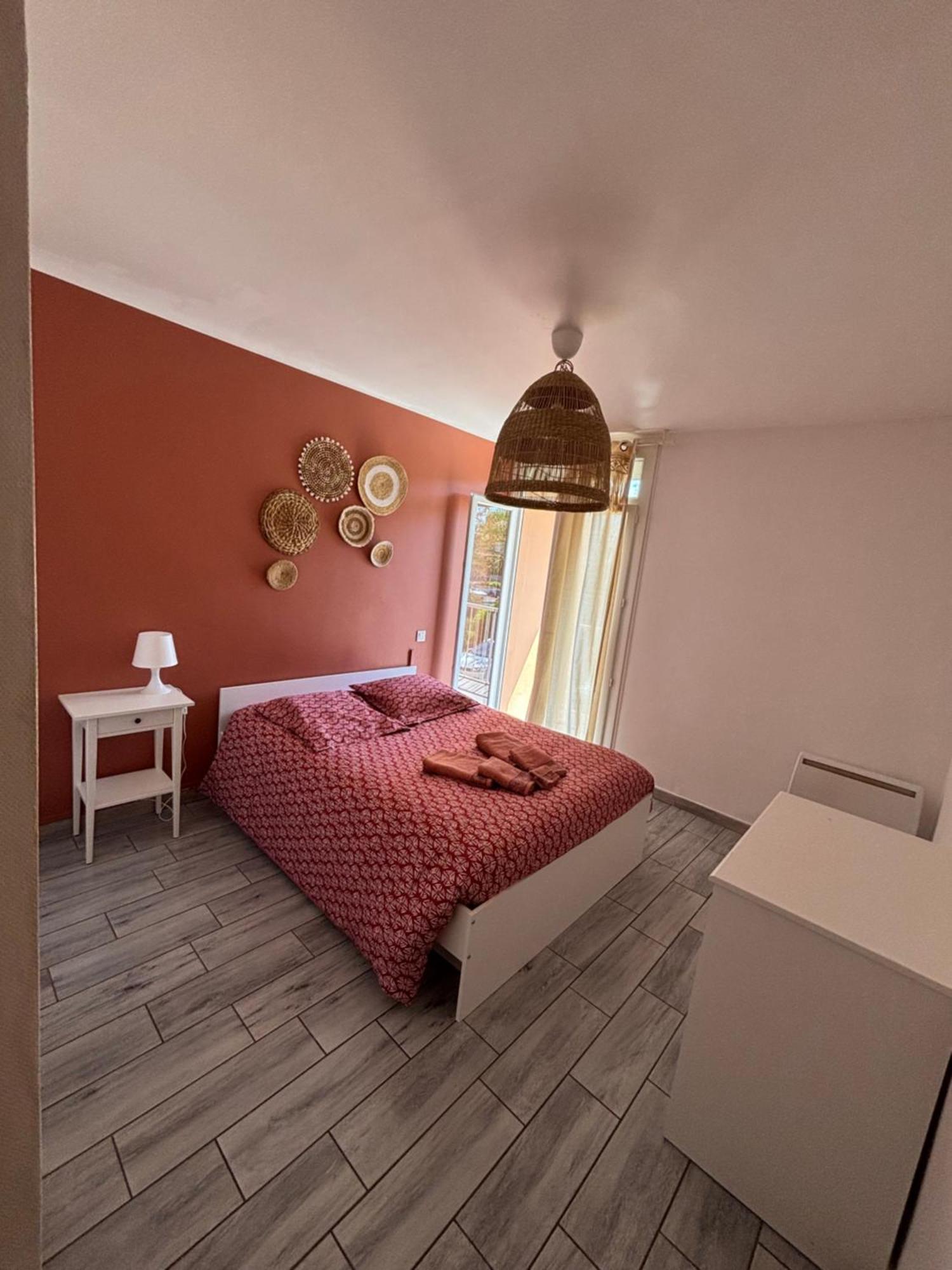 Le Cocon D'Oce - Wifi, Parking, Arrivee Autonome, A 15 Minutes De La Plage Béziers Exterior foto